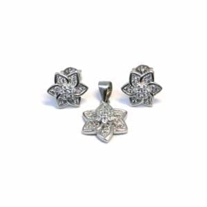 White stone flower earrings with silver clasp pendant